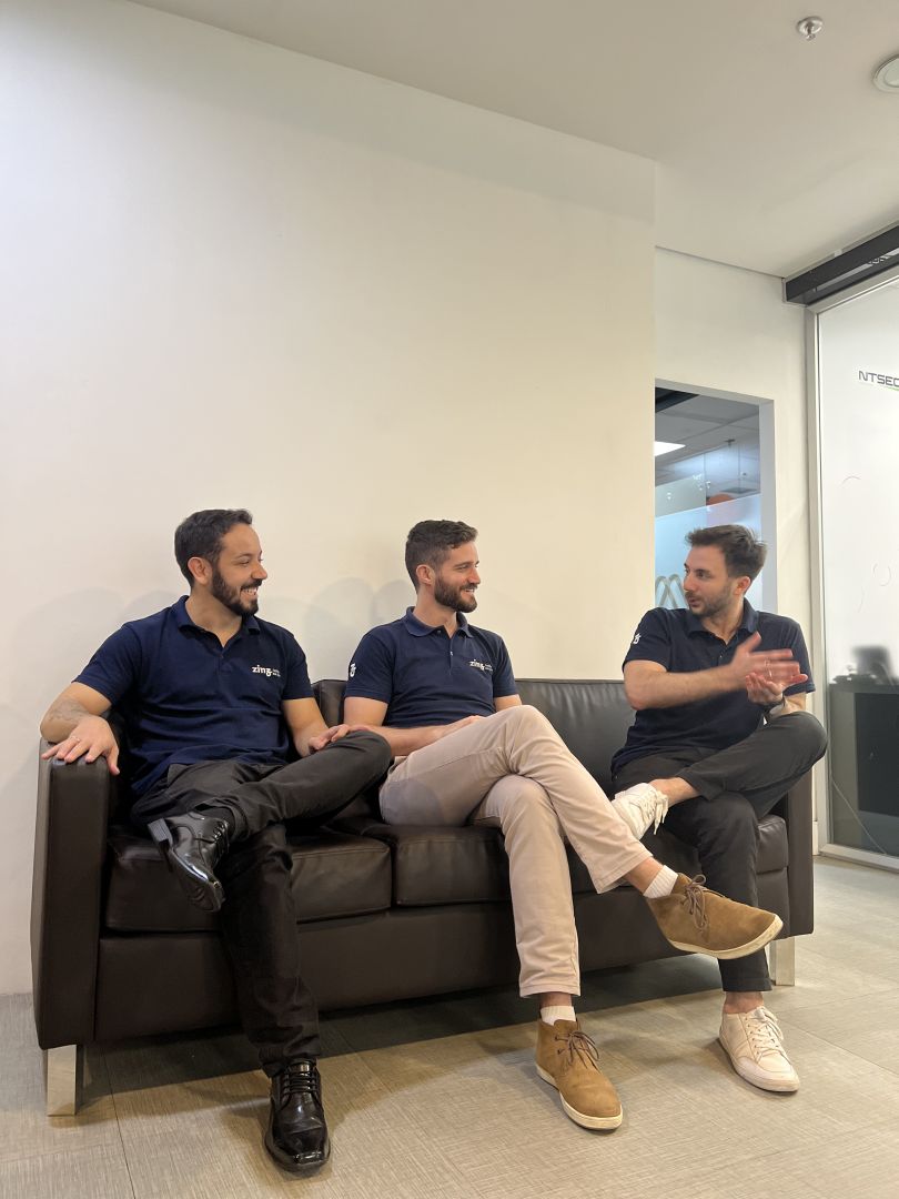 Zinz - Brasiliense Açaí Puríssimo quer dobrar número de lojas em 2025